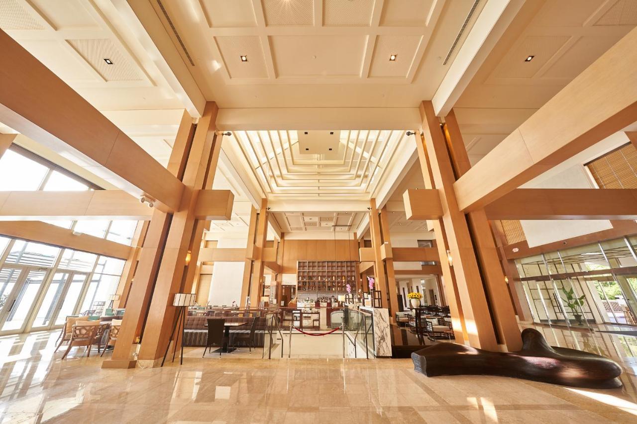 Lotte Hotel Guam Tumon Exterior photo