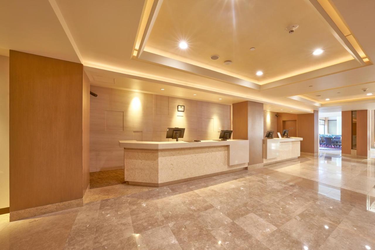 Lotte Hotel Guam Tumon Exterior photo