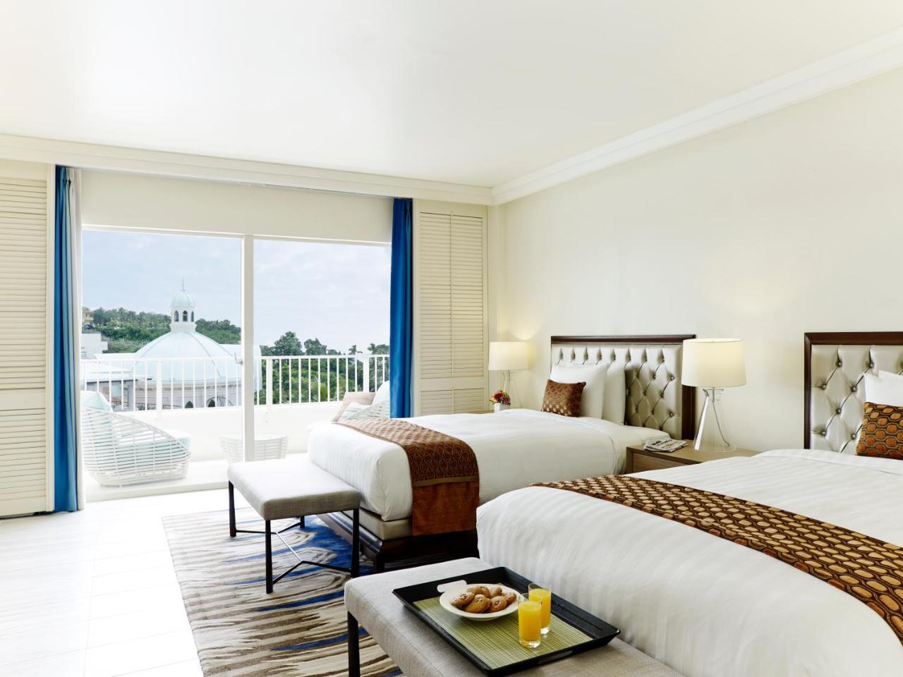 Lotte Hotel Guam Tumon Exterior photo