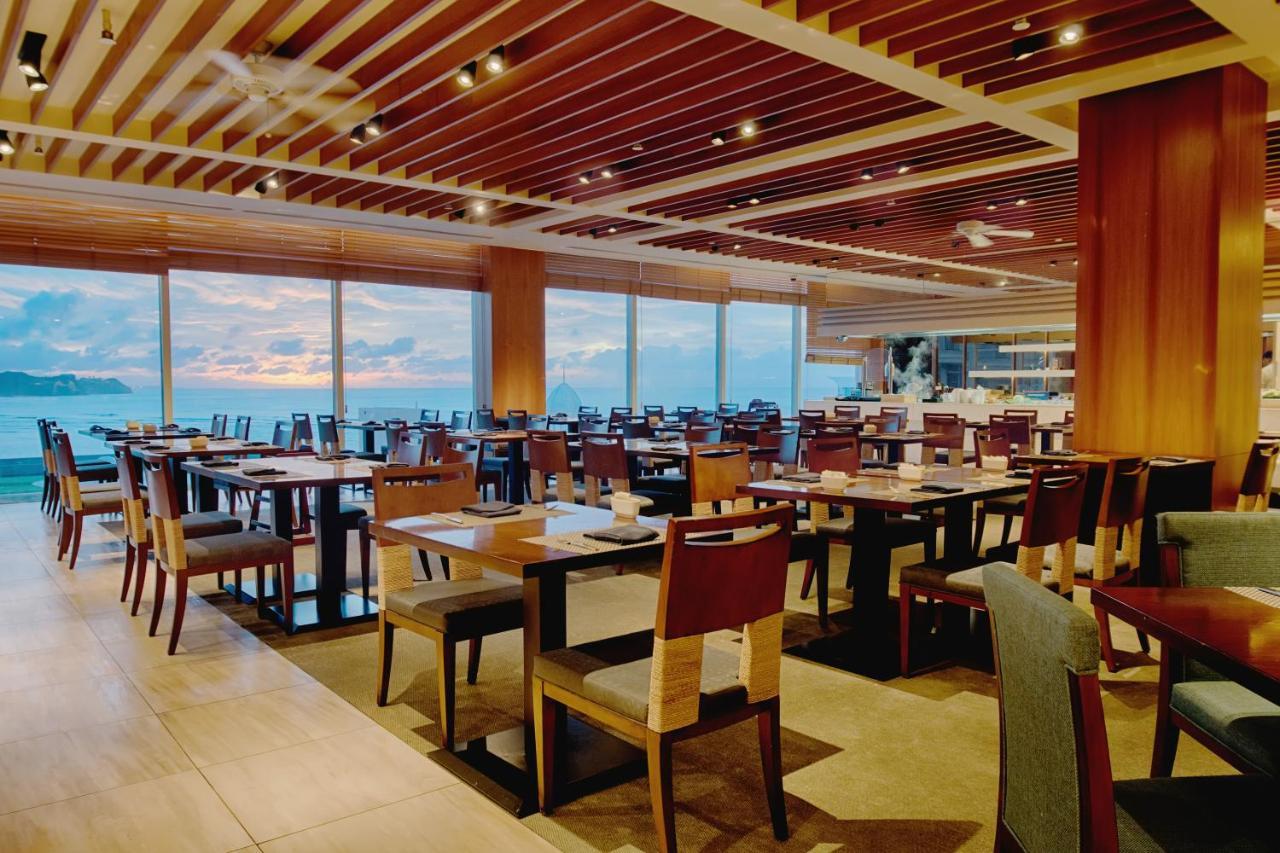 Lotte Hotel Guam Tumon Exterior photo